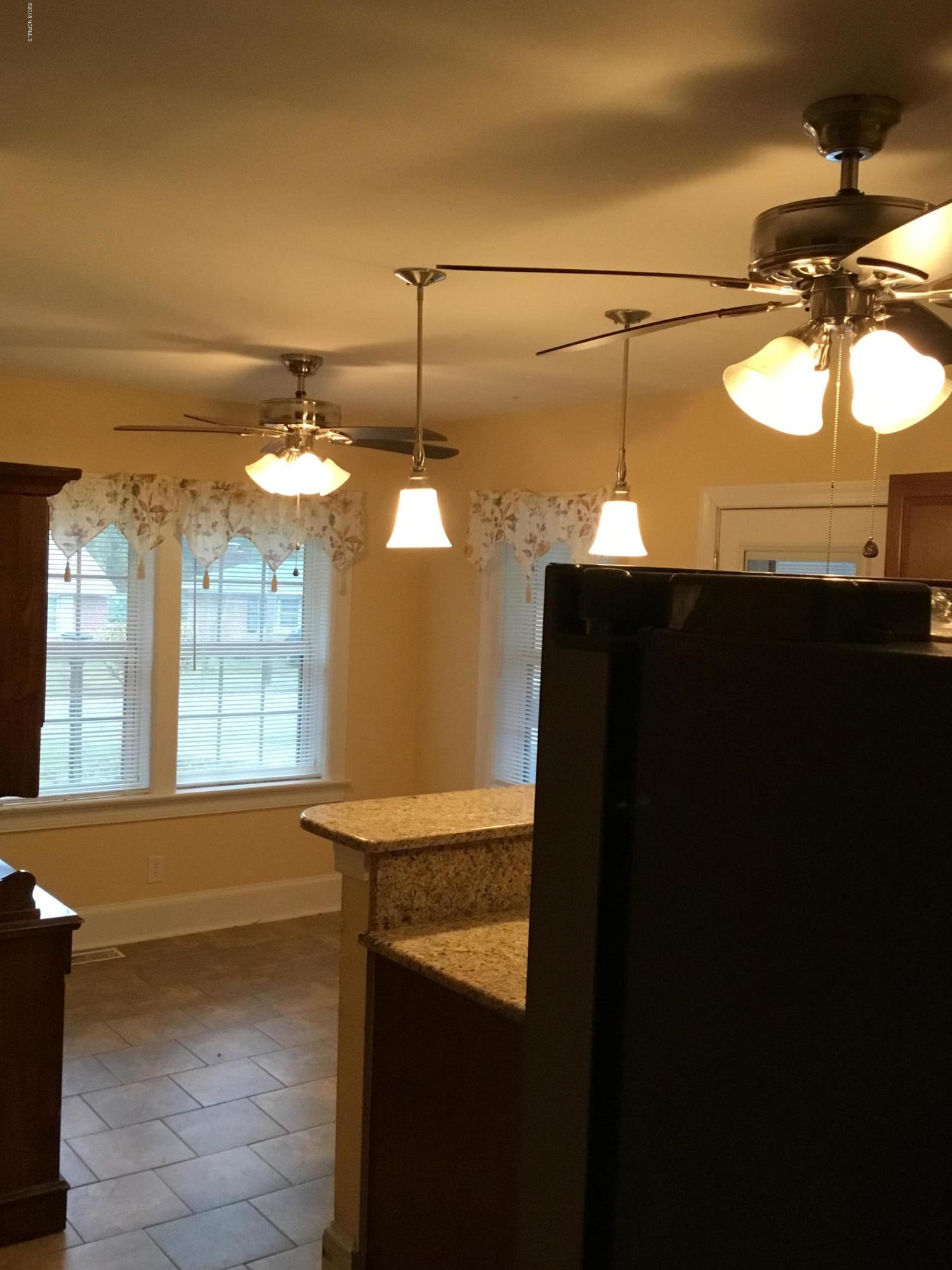 1204 Elizabeth Road West Wilson, NC 27893 - Photo 5 of 17 kitchen 3