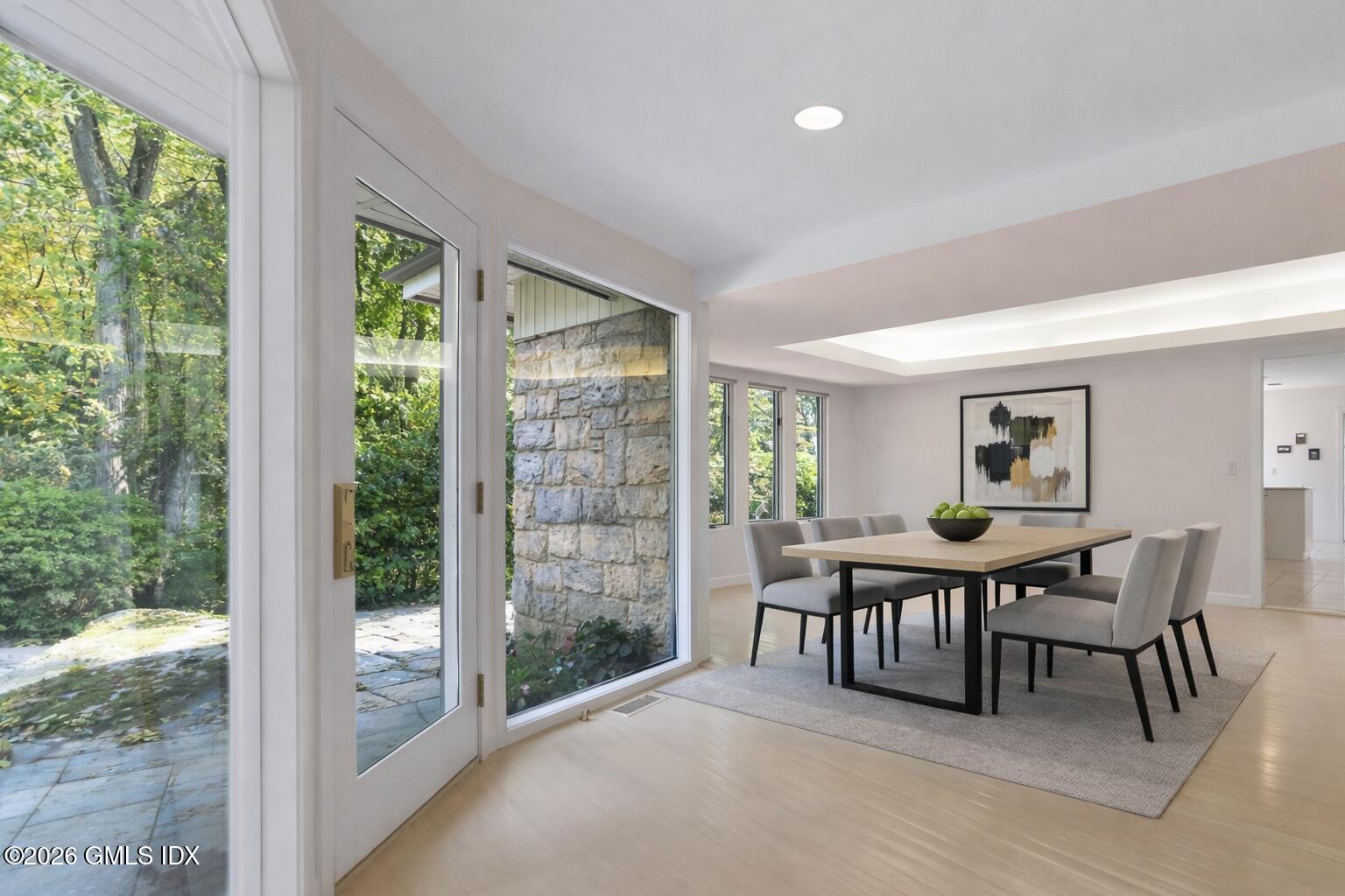 43 Sterling Road South Greenwich, CT 06831 - Photo 8 of 34 View to Dining Room