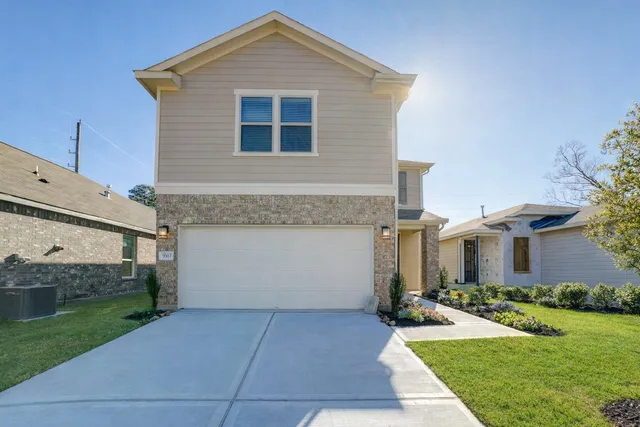 $2,100 | 9307 Central Place, Magnolia, TX 77354