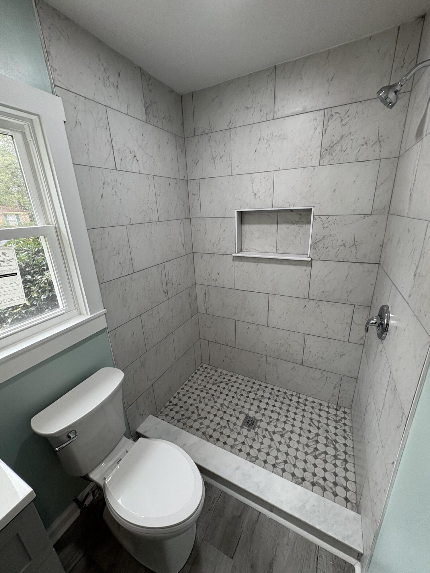 605 Lynnwood Road Walterboro, SC 29488 - Photo 21 of 29 Primary Bathroom 3 - 605 Lynnwood Road