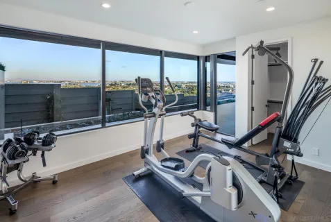 $5,495,000 | 2035 Evergreen Street, San Diego, CA 92106