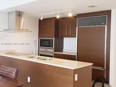 495 Brickell Avenue, Unit 3809 Miami, FL 33131 - Photo 2 of 16