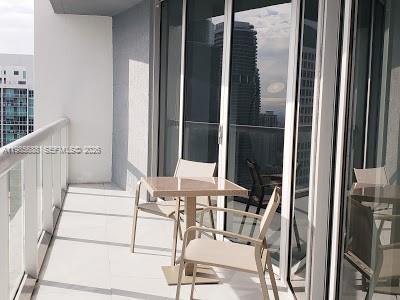 495 Brickell Avenue, Unit 3809 Miami, FL 33131 - Photo 6 of 16
