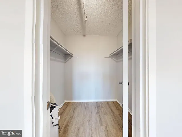 $2,000 | 5911 Edsall Road, Unit PH02, Alexandria, VA 22304