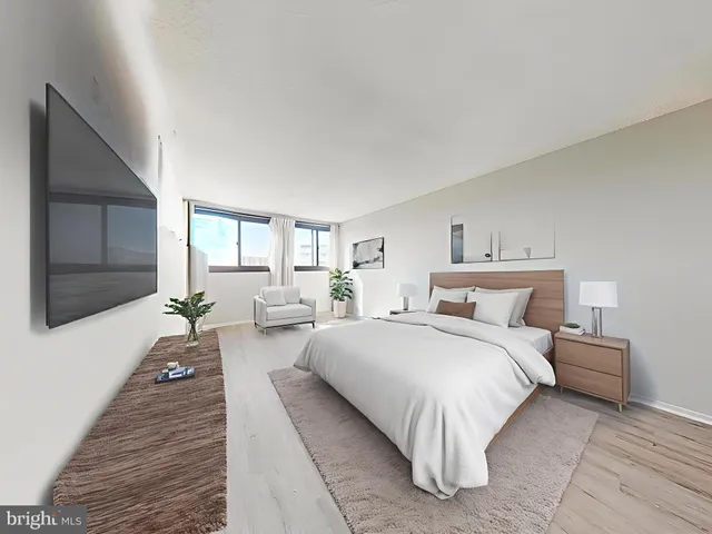 $2,000 | 5911 Edsall Road, Unit PH02, Alexandria, VA 22304