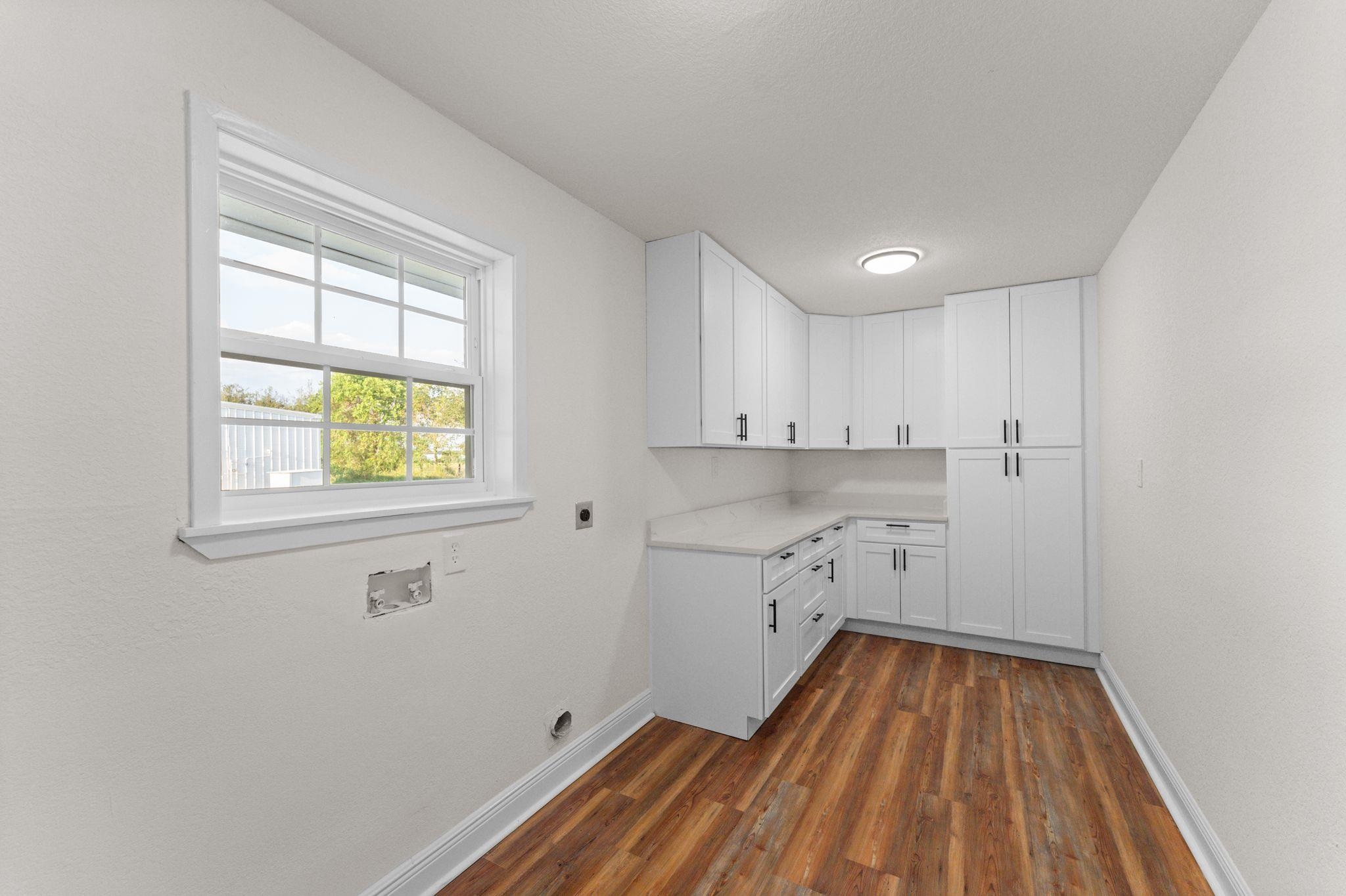 17761 County Road 28 Foley, AL 36535 - Photo 23 of 51 Laundry