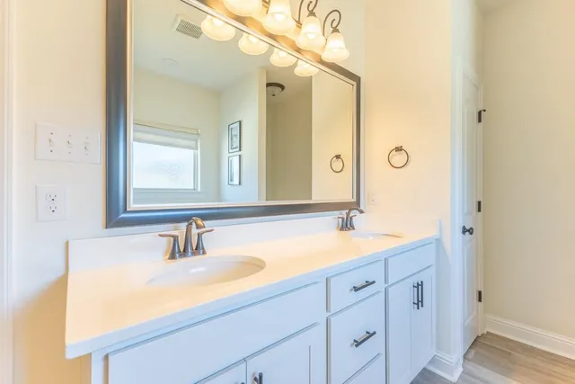 $340,000 | 676 Ridgefield Drive, Slidell, LA 70458