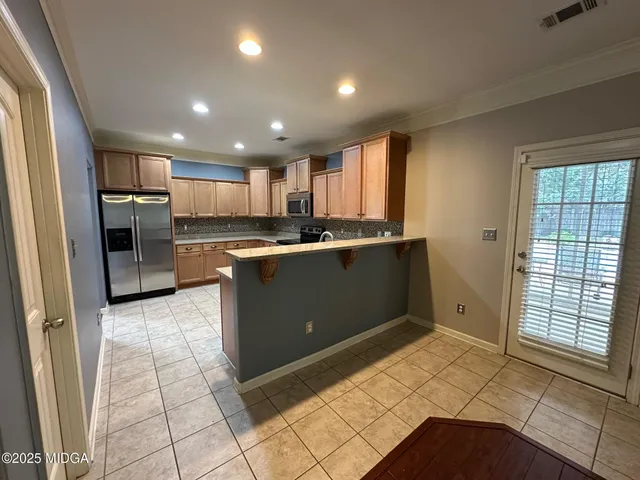 $409,900 | 510 Cheshire Drive, Warner Robins, GA 31088