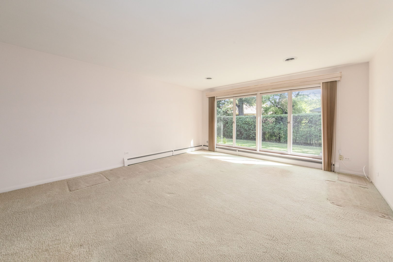 929 Wilkinson Parkway Park Ridge, IL 60068 - Photo 8 of 33 Gallery Image 8