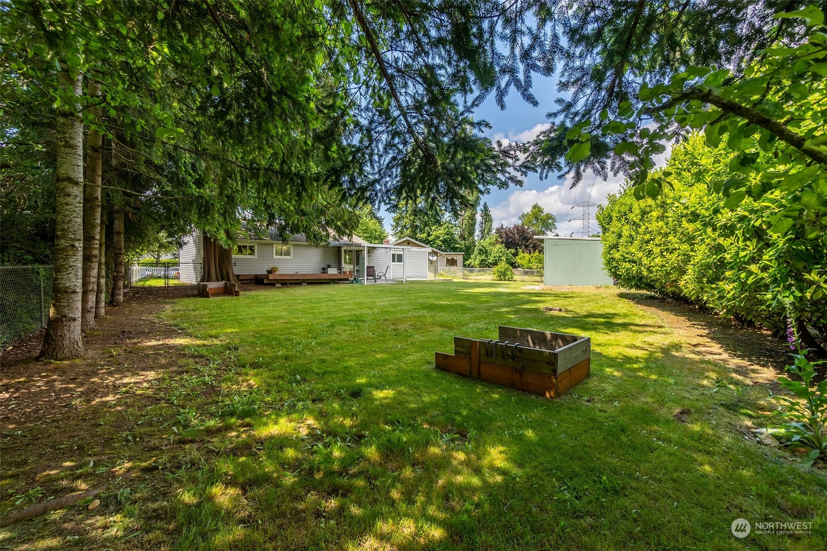 3819 Northeast 8th Court Renton, WA 98056 - Photo 16 of 20 Gallery Image 16