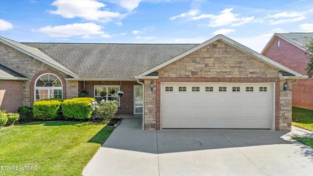 $420,000 | 2714 Manassas Drive, Maryville, TN 37804