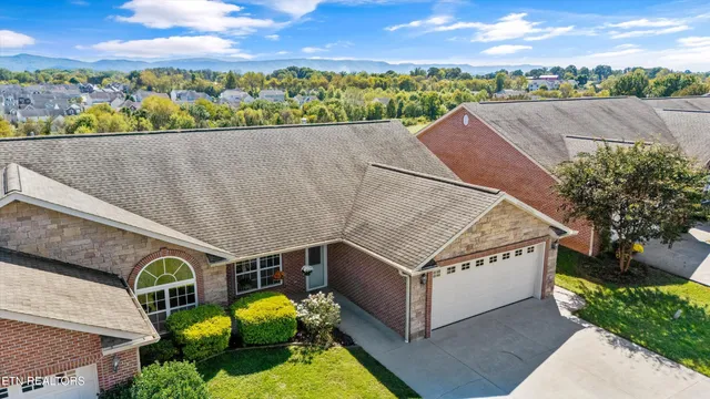 $420,000 | 2714 Manassas Drive, Maryville, TN 37804