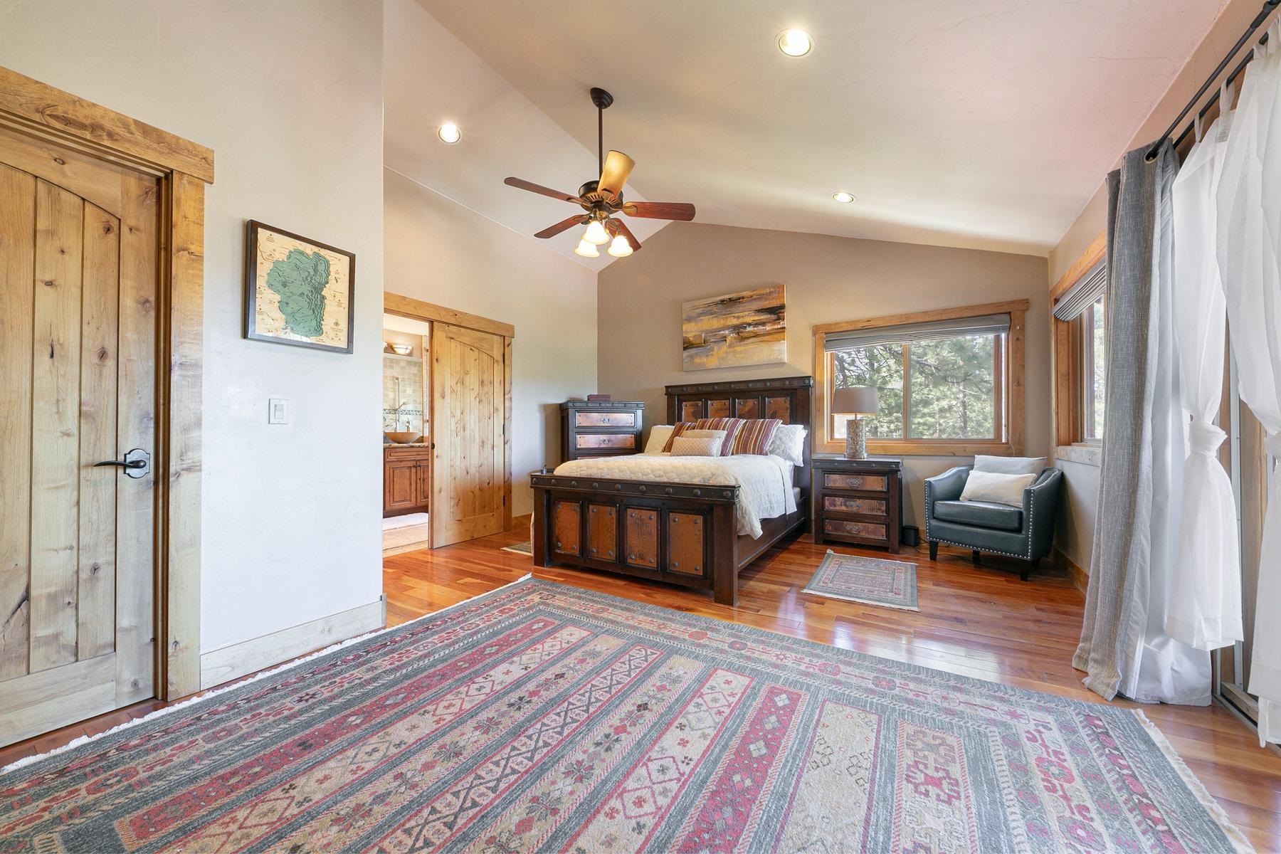 13165 Pinnacle Loop Truckee, CA 96161 - Photo 12 of 28