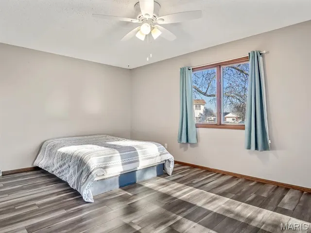 $320,000 | 312 Wedgewood Drive, Waterloo, IL 62298