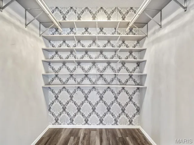 $320,000 | 312 Wedgewood Drive, Waterloo, IL 62298