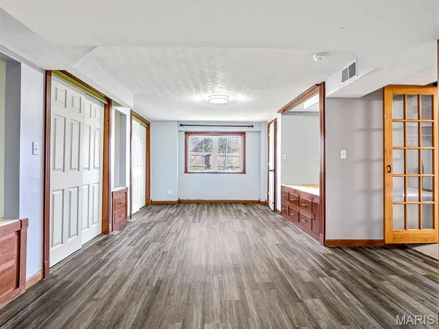 $320,000 | 312 Wedgewood Drive, Waterloo, IL 62298