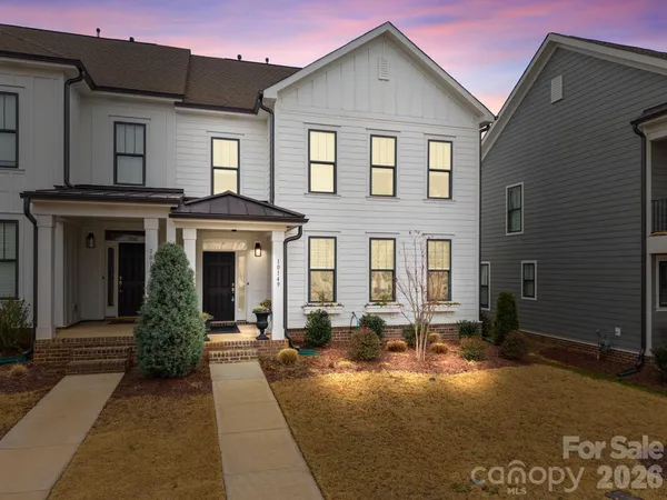 $455,000 | 10149 Rainier Trail Drive Northwest, Unit 74, Huntersville, NC 28078