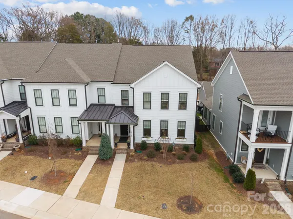 $455,000 | 10149 Rainier Trail Drive Northwest, Unit 74, Huntersville, NC 28078