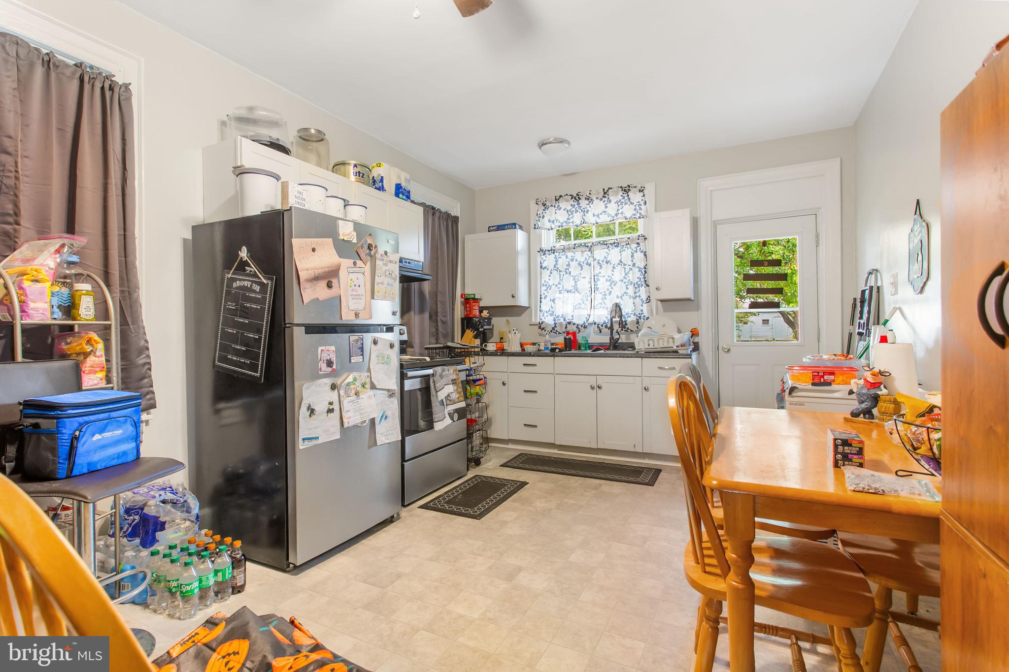 532 Broadway Hanover, PA 17331 - Photo 6 of 34