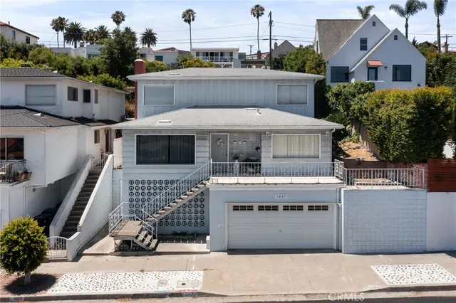 $950,000 | 1467 Le Grande Terrace, San Pedro, CA 90732