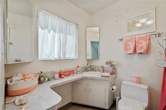 $950,000 | 1467 Le Grande Terrace, San Pedro, CA 90732