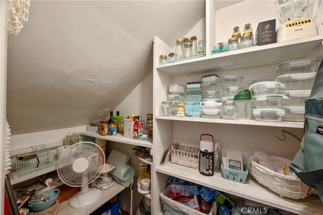 $950,000 | 1467 Le Grande Terrace, San Pedro, CA 90732