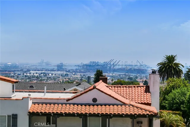 $950,000 | 1467 Le Grande Terrace, San Pedro, CA 90732