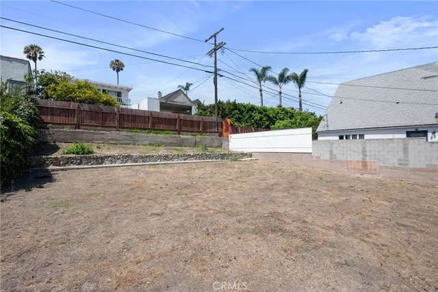 $950,000 | 1467 Le Grande Terrace, San Pedro, CA 90732