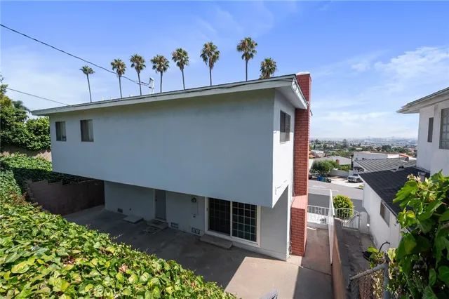 $950,000 | 1467 Le Grande Terrace, San Pedro, CA 90732