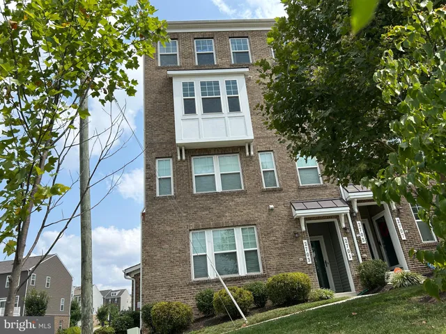 $460,000 | 2701 Pinebrook Road, Hyattsville, MD 20785