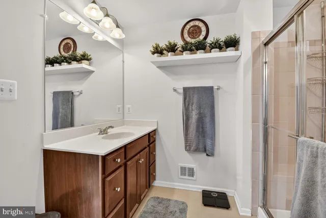 $460,000 | 2701 Pinebrook Road, Hyattsville, MD 20785