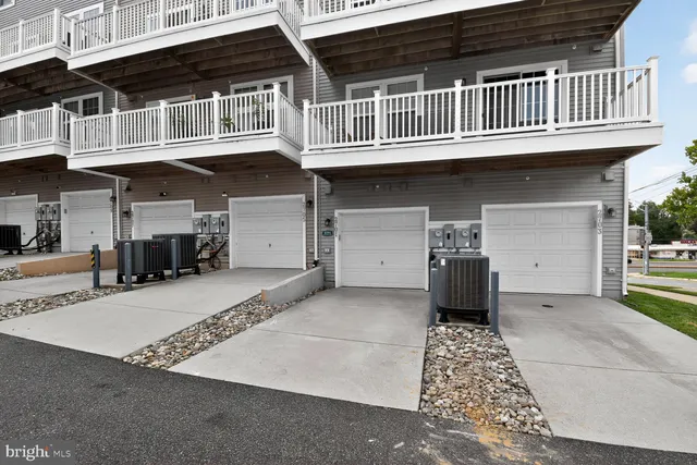 $460,000 | 2701 Pinebrook Road, Hyattsville, MD 20785