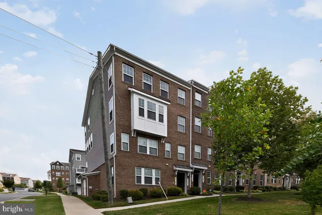 $460,000 | 2701 Pinebrook Road, Hyattsville, MD 20785