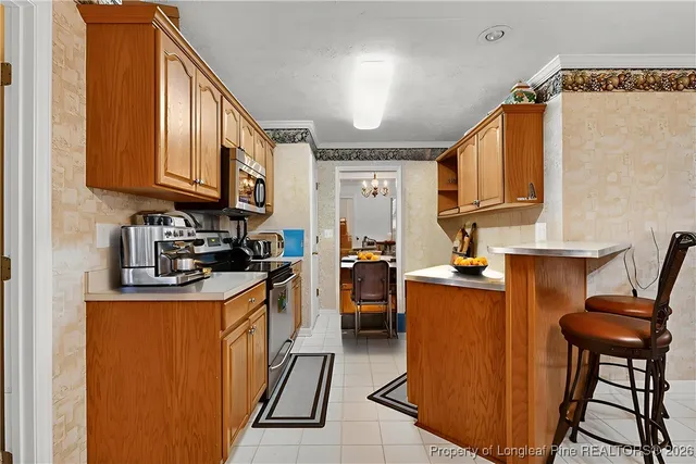 $279,000 | 1932 Ashridge Drive, Fayetteville, NC 28304