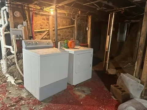 $995 | 21 Spring Street, Livonia, NY 14487