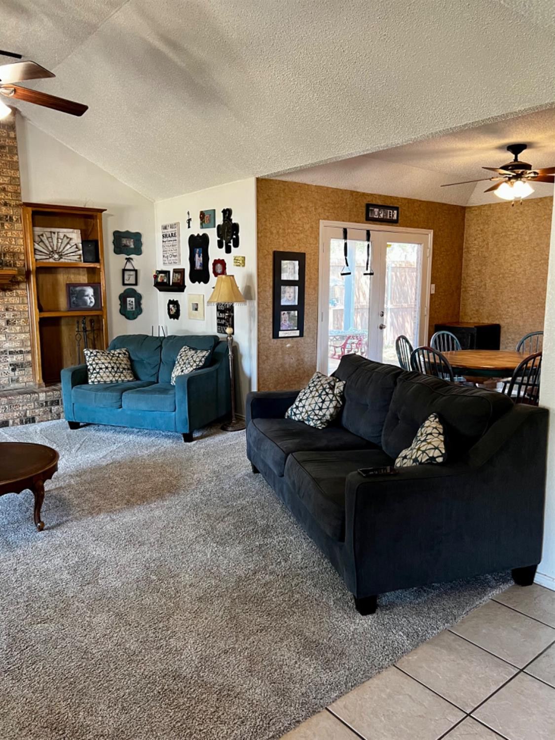 5724 92nd Street Lubbock, TX 79424 - Photo 2 of 18 a living room with furniture and a window