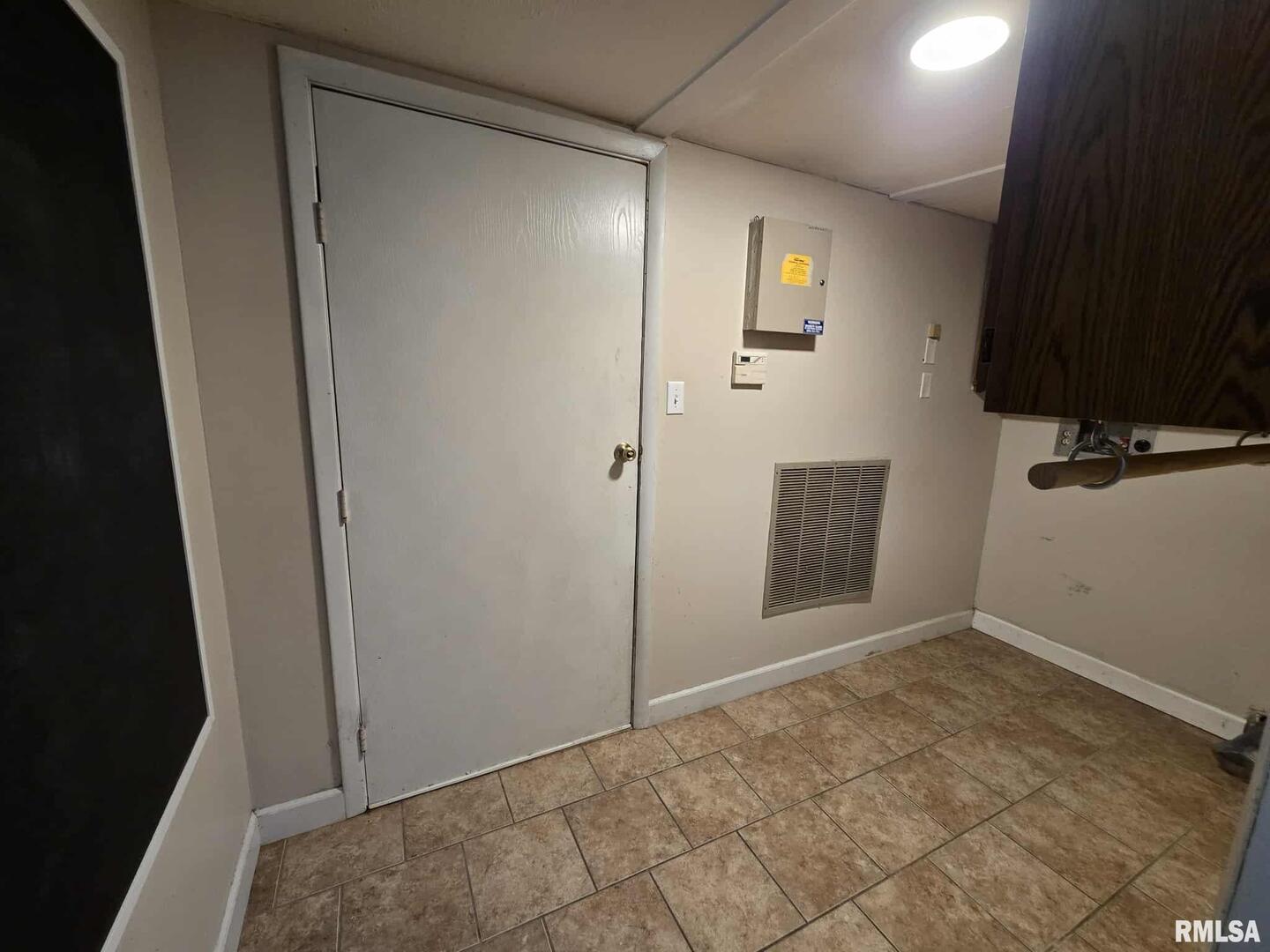 108 Mockingbird Lane Woodlawn, IL 62898 - Photo 58 of 59 a view of an empty room