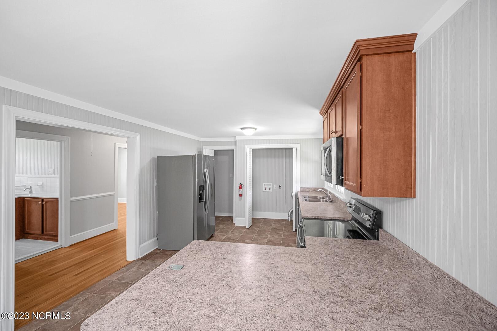 107 Cedar Street Colerain, NC 27924 - Photo 13 of 34 XH2W0751 Kevin Newell