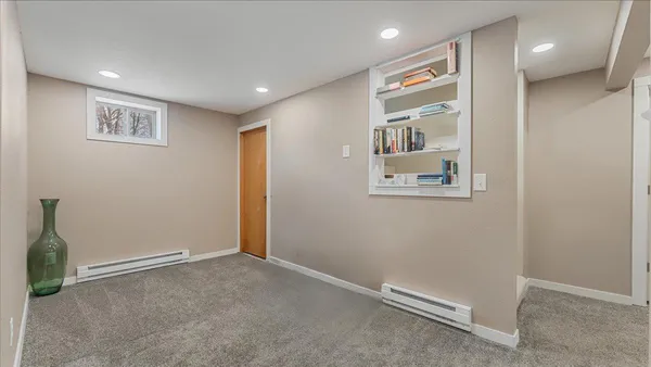 $250,000 | 1707 10th Avenue Southeast, St. Cloud, MN 56304