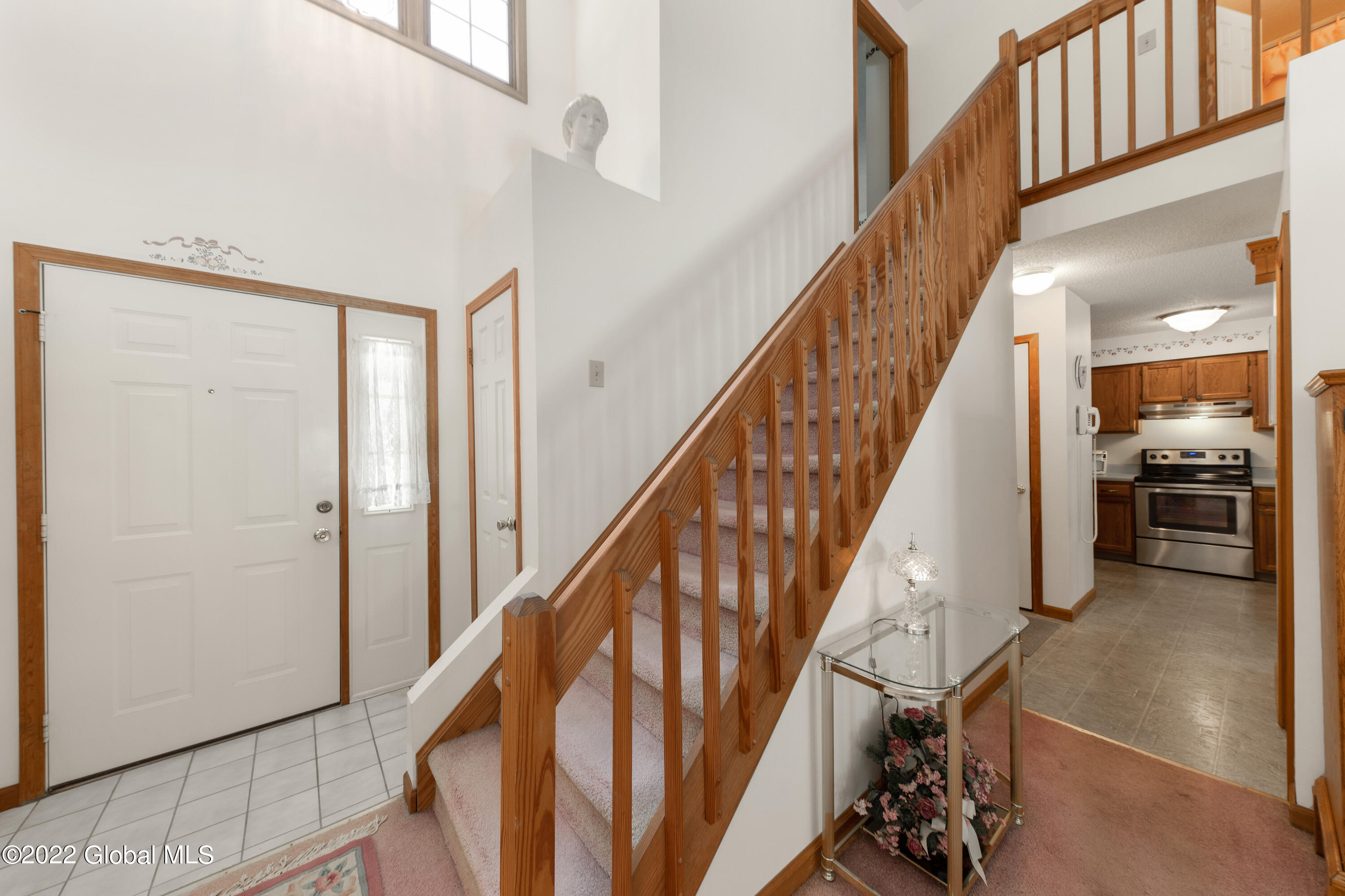 1041 Sterling Ridge Drive Rensselaer, NY 12144 - Photo 3 of 35 1 (3)