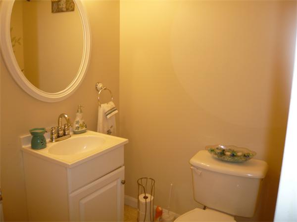 23 Ambrose Street Springfield, MA 01109 - Photo 8 of 15 a bathroom with a sink and a mirror