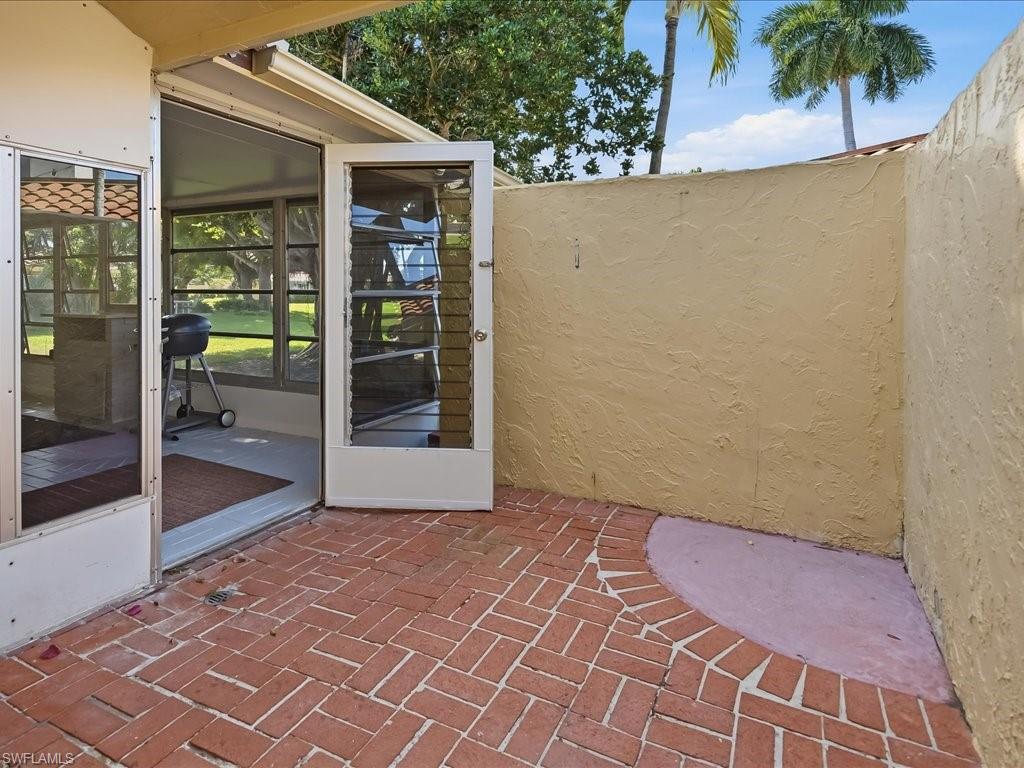 186 Harrison Road, Unit H2 Naples, FL 34112 - Photo 38 of 38 a view of outdoor space