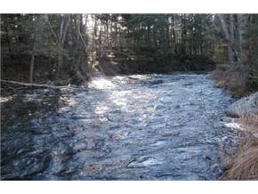 32 McCrillis Road Nottingham, NH 03290 - Photo 4 of 7