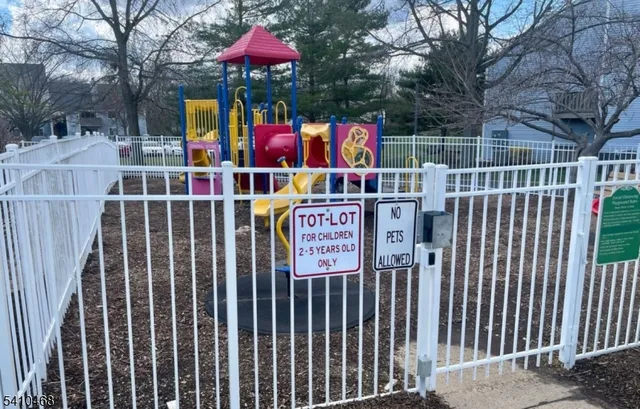 $2,500 | 2015 Aspen Drive, Plainsboro, NJ 08536