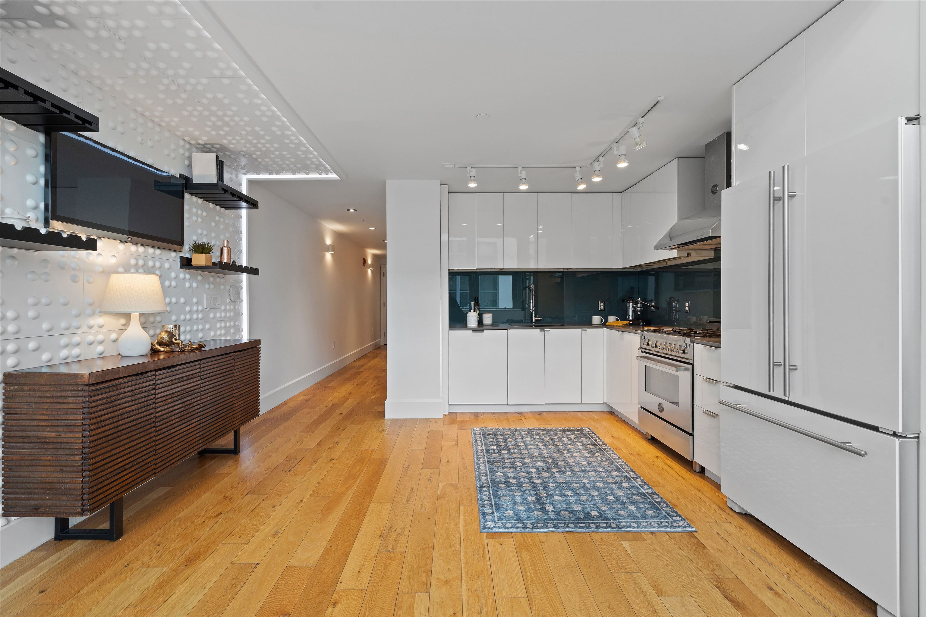 50 Dey Street, Unit 663 Jersey City, NJ 07306 - Photo 11 of 37