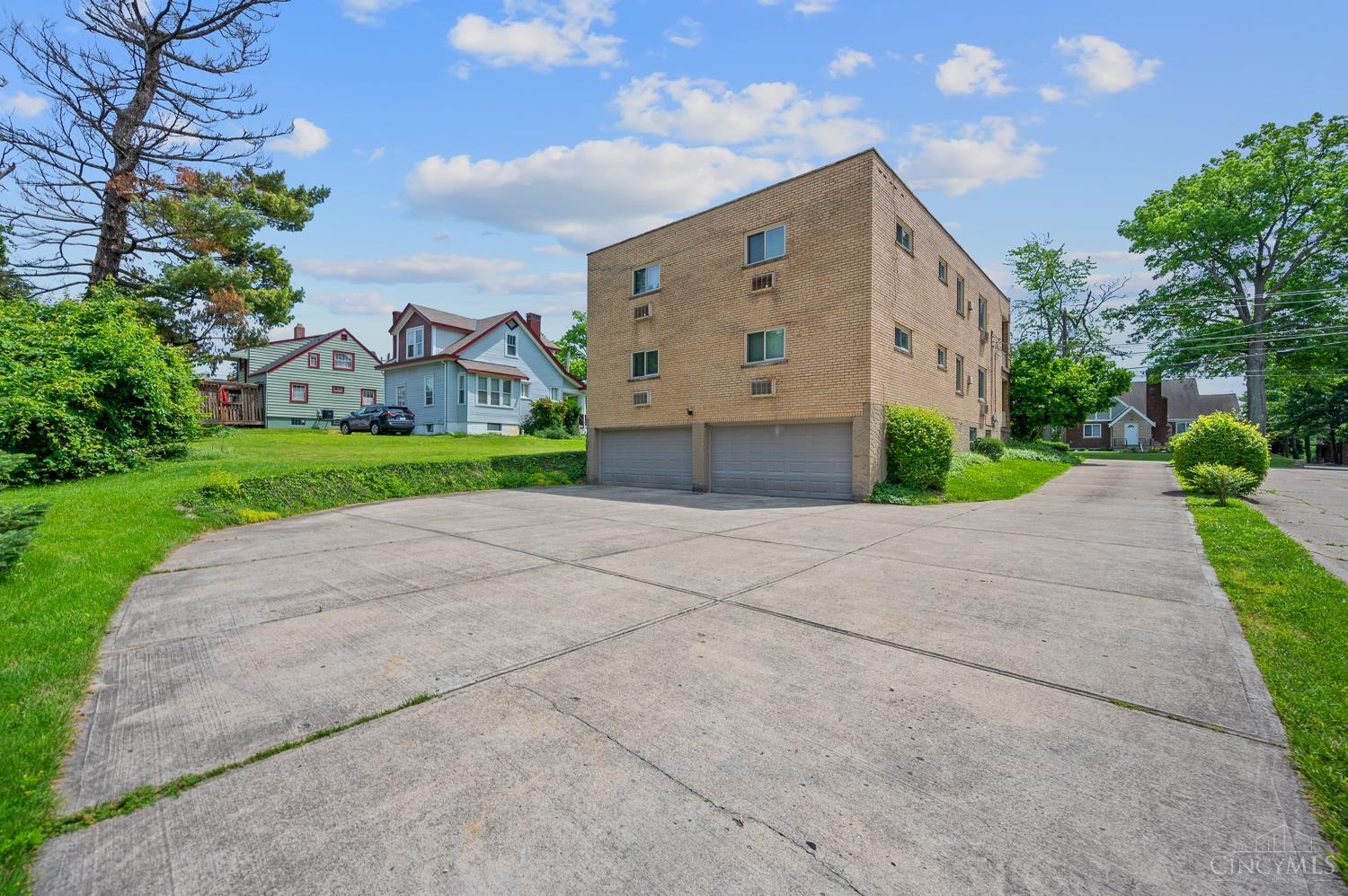 6509 Cheviot Road Cincinnati, OH 45247 - Photo 34 of 34