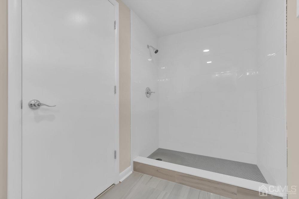 629 Raritan Road Cranford, NJ 07016 - Photo 28 of 36