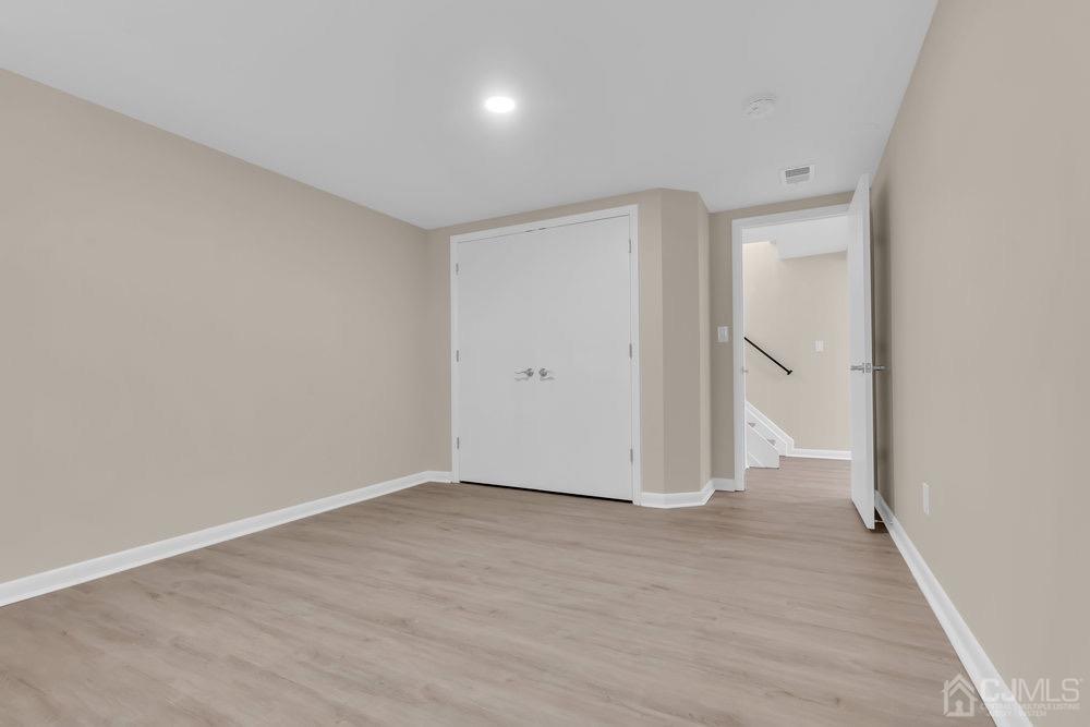 629 Raritan Road Cranford, NJ 07016 - Photo 32 of 36