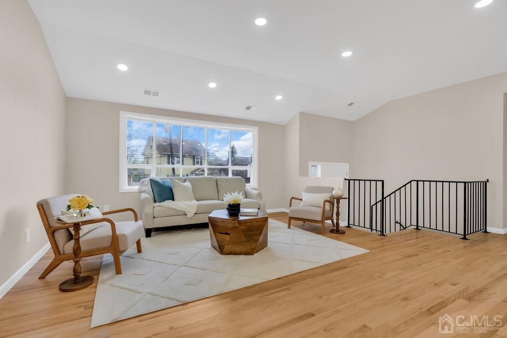 629 Raritan Road Cranford, NJ 07016 - Photo 7 of 36