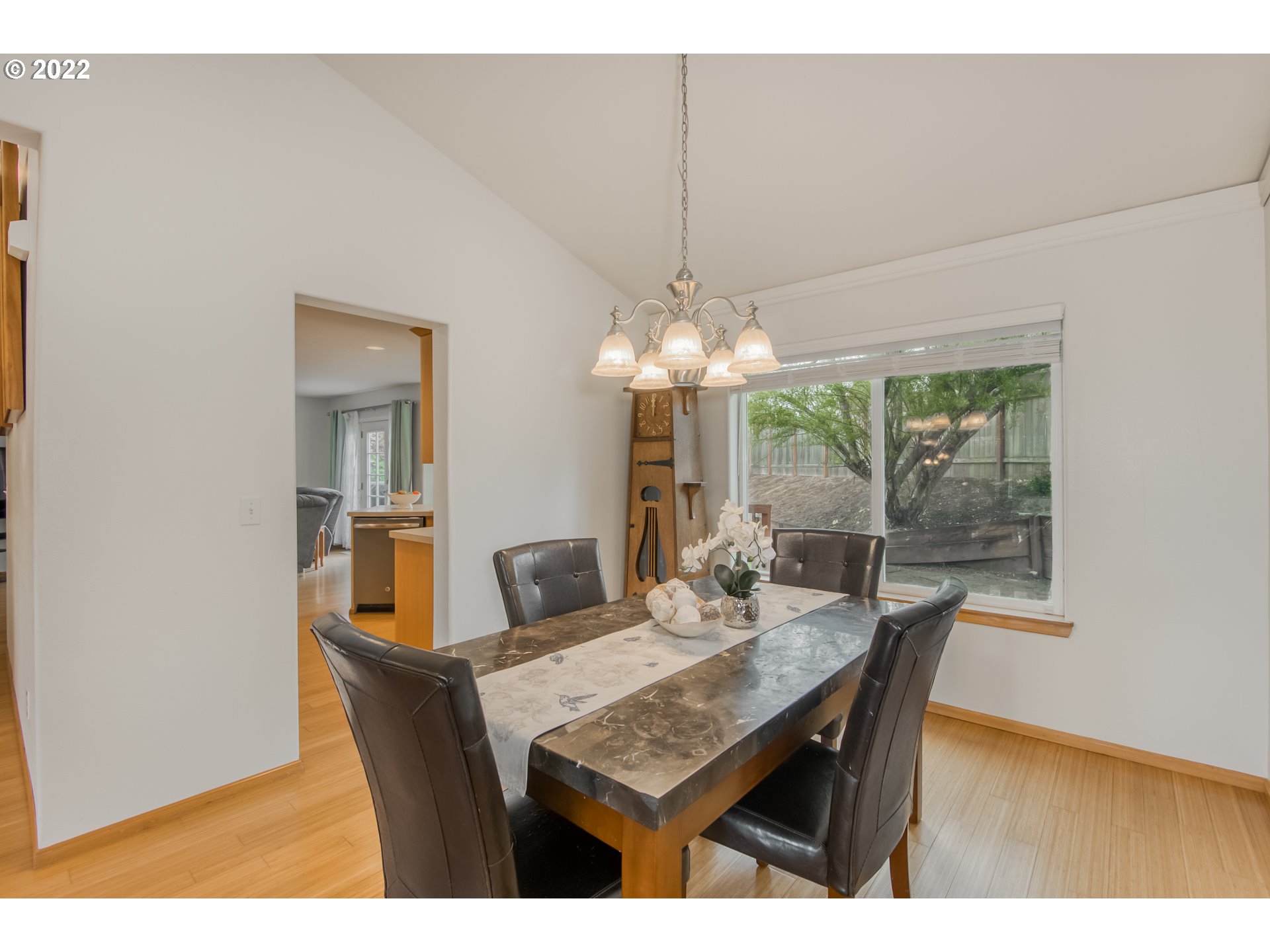 651 Roxe Drive Forest Grove, OR 97116 - Photo 7 of 30 Gallery Image 7